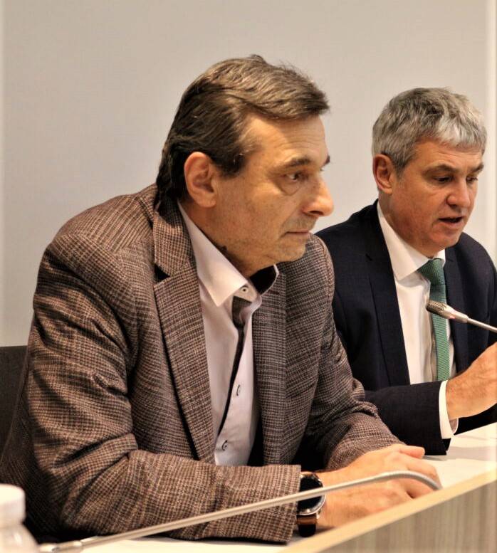  Димитър Манолов и Пламен Димитров 